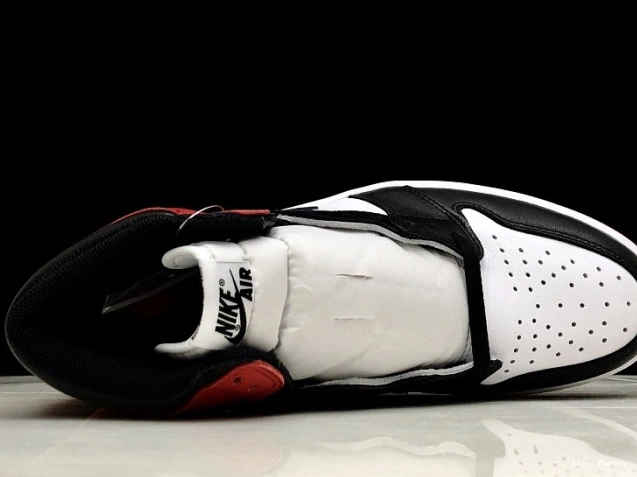 Kicked Out Shoe Store 555088-125 Jordan 1 Air Black Retro Toe 0626